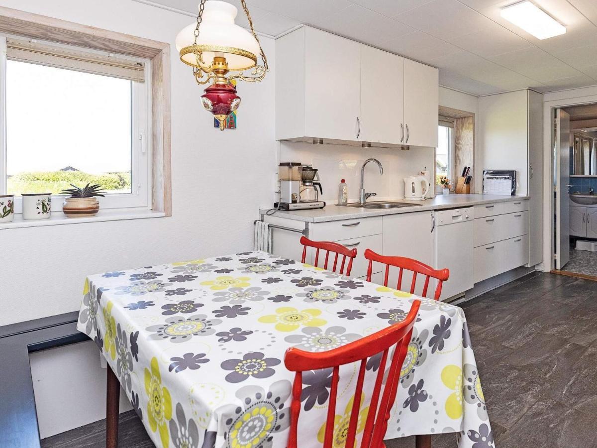 10 Person Holiday Home In Vinderup Екстериор снимка