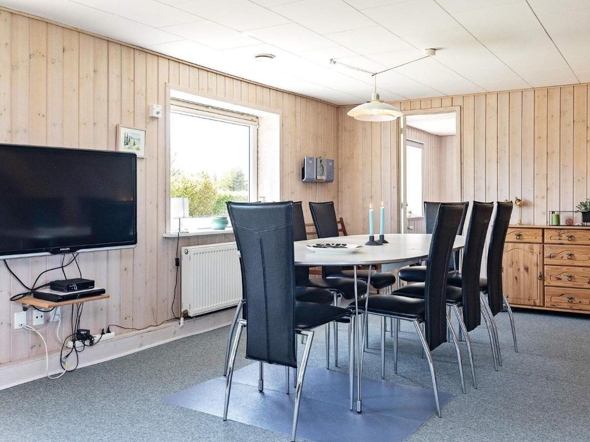 10 Person Holiday Home In Vinderup Екстериор снимка