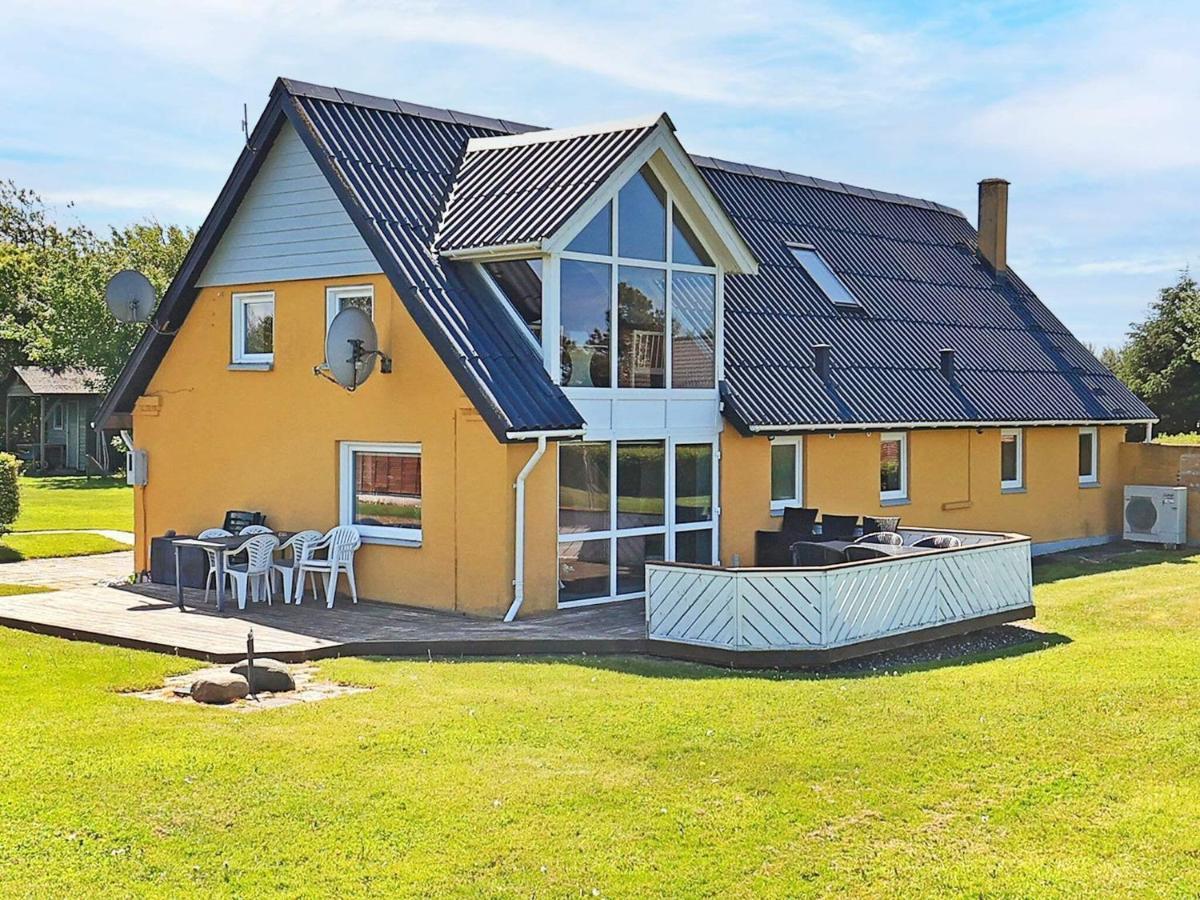 10 Person Holiday Home In Vinderup Екстериор снимка